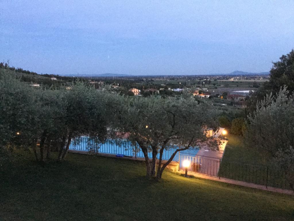 Agriturismo Borgo Tra Gli Olivi Кастильон-Фьорентино Экстерьер фото