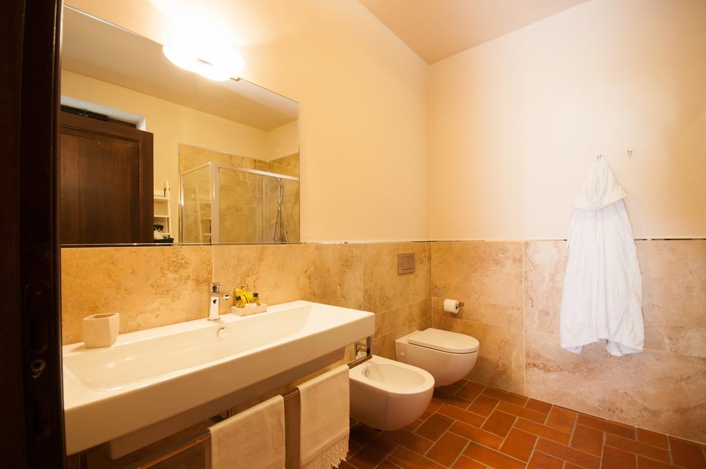 Agriturismo Borgo Tra Gli Olivi Кастильон-Фьорентино Номер фото