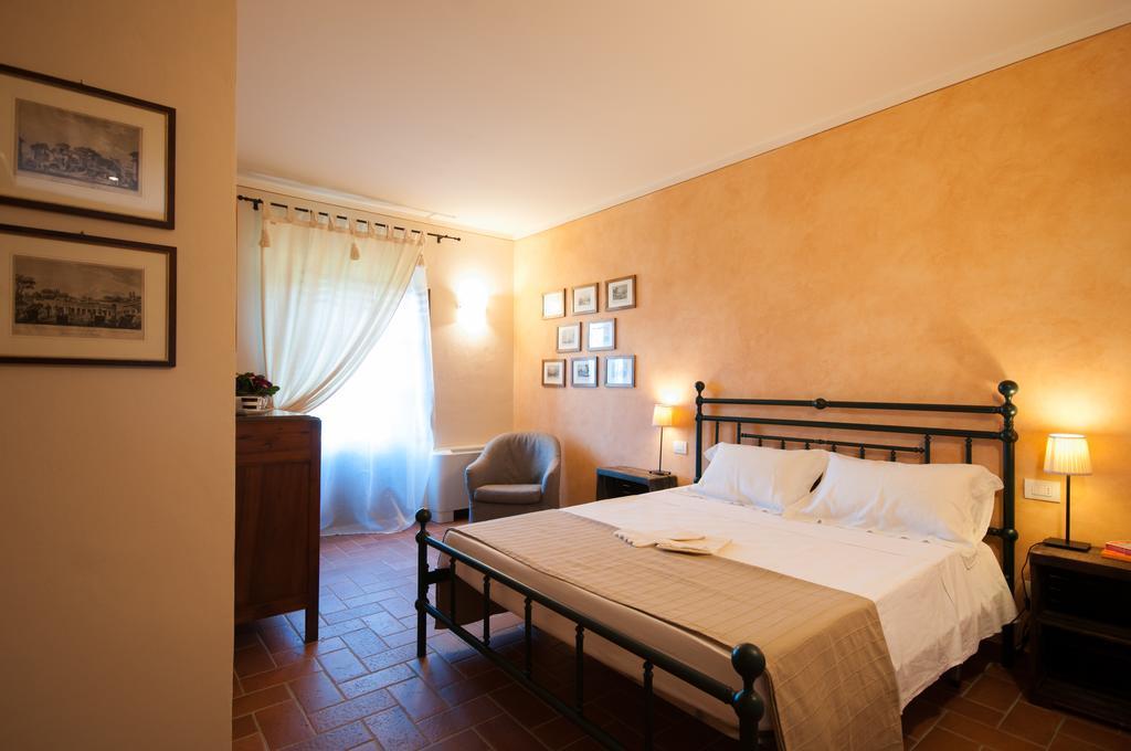 Agriturismo Borgo Tra Gli Olivi Кастильон-Фьорентино Номер фото
