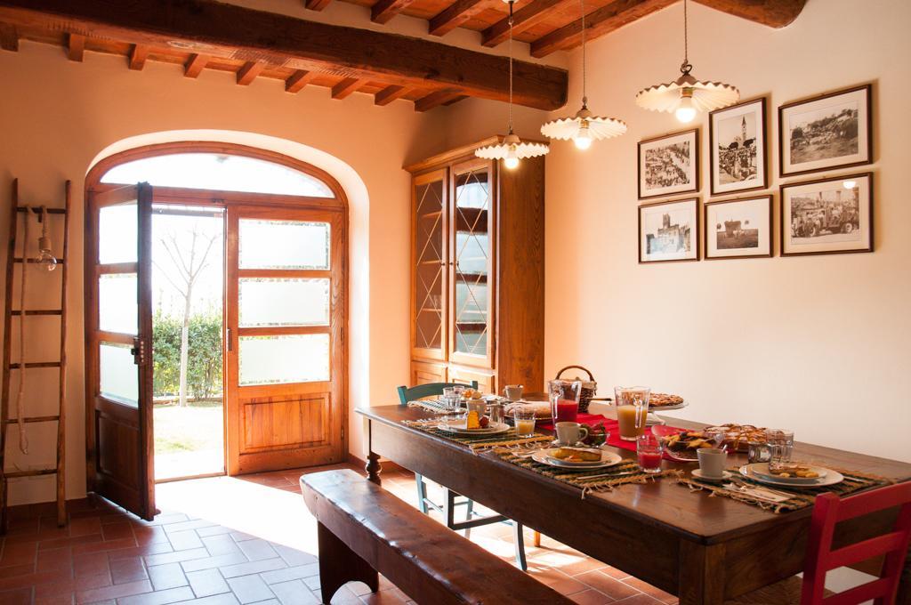 Agriturismo Borgo Tra Gli Olivi Кастильон-Фьорентино Экстерьер фото